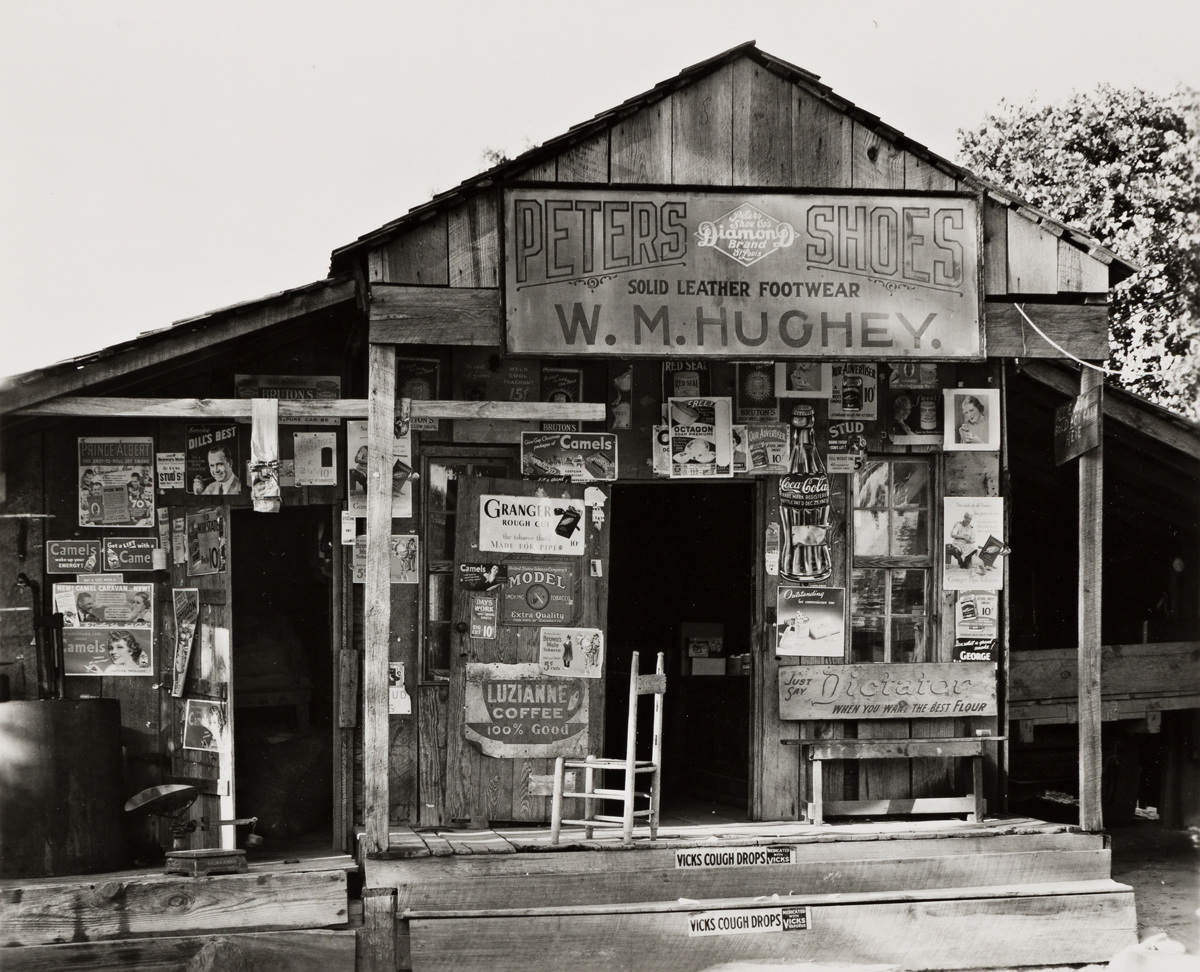 WALKER EVANS (1903-1975) Country store near Moundville, Alabama, Summer.